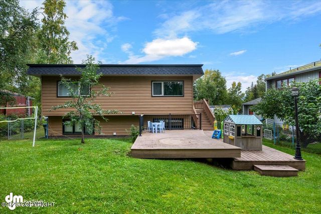 6340 Habicht Court, Anchorage, AK 99504