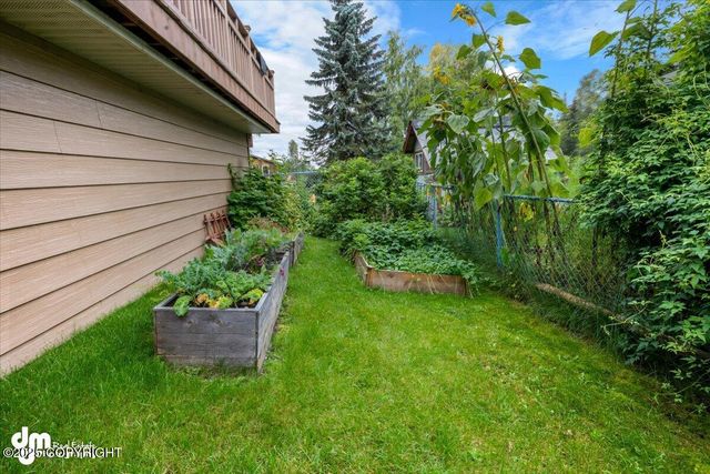 6340 Habicht Court, Anchorage, AK 99504