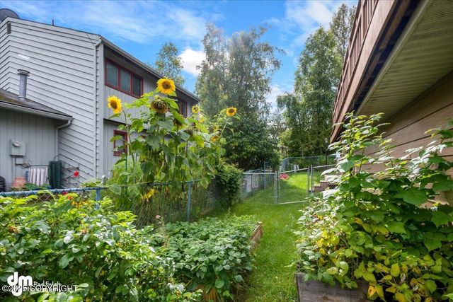 6340 Habicht Court, Anchorage, AK 99504