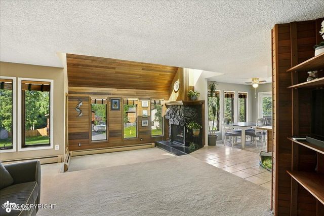 6340 Habicht Court, Anchorage, AK 99504