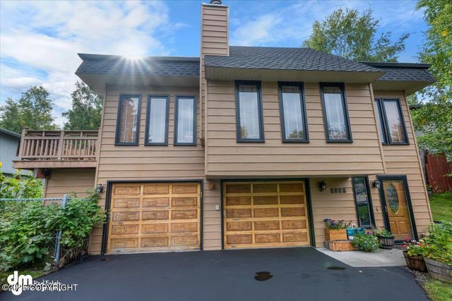 6340 Habicht Court, Anchorage, AK 99504
