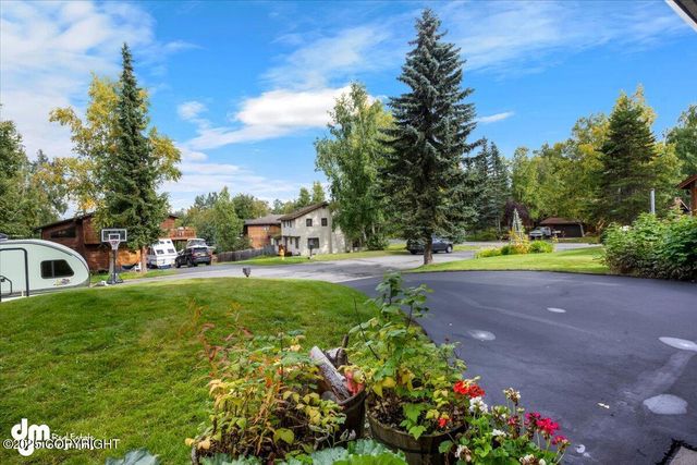 6340 Habicht Court, Anchorage, AK 99504