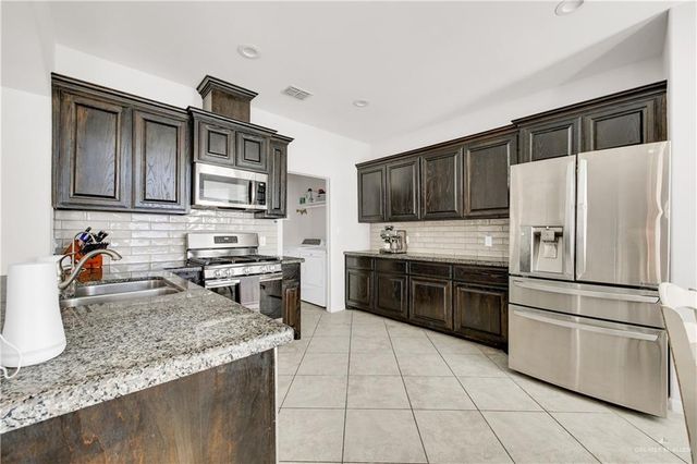 5320 Escondido Pass, Mcallen, TX 78504