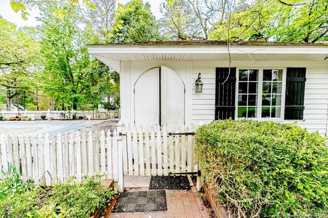 2007 Windmill Drive, Sanford, NC 27330