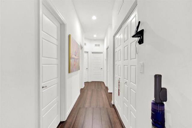 805 NE 191st St, Miami, FL 33179