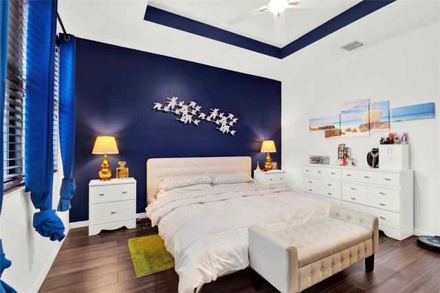 805 NE 191st St, Miami, FL 33179