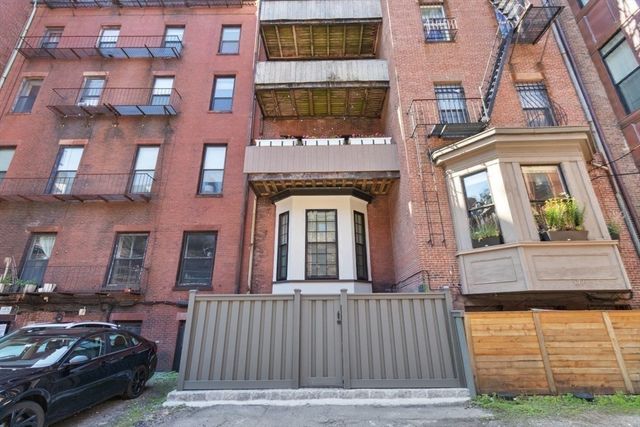 179 Beacon Street 1, Boston, MA 02116