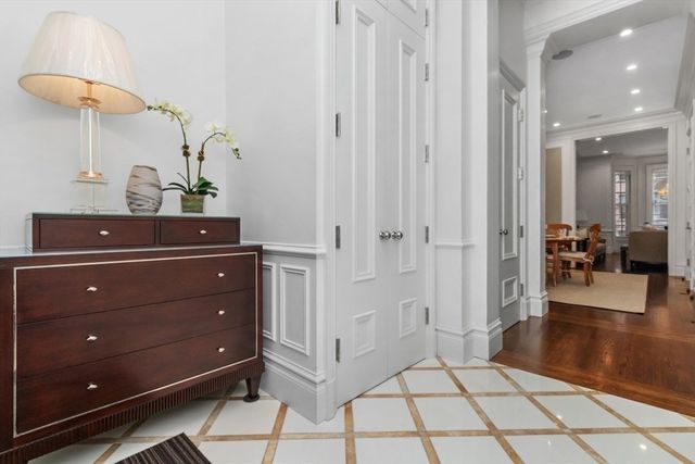 179 Beacon Street 1, Boston, MA 02116