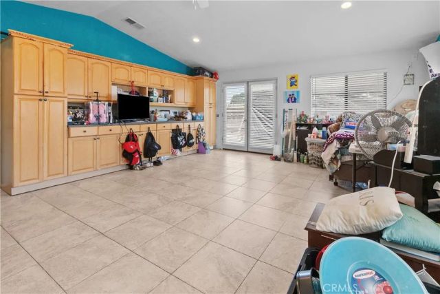 696 Tilia St, Santa Maria, CA 93455