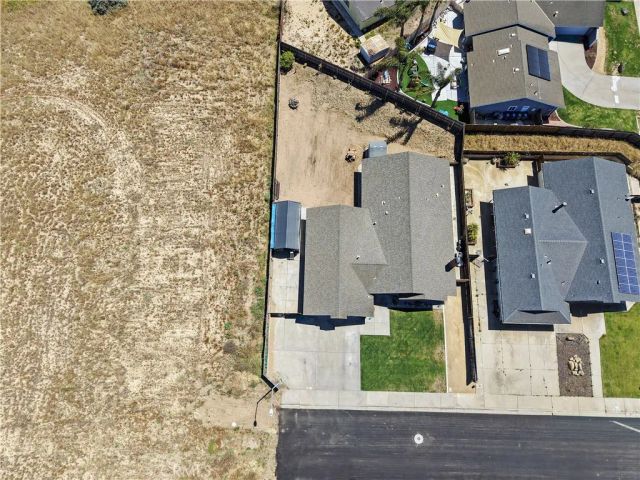 696 Tilia St, Santa Maria, CA 93455