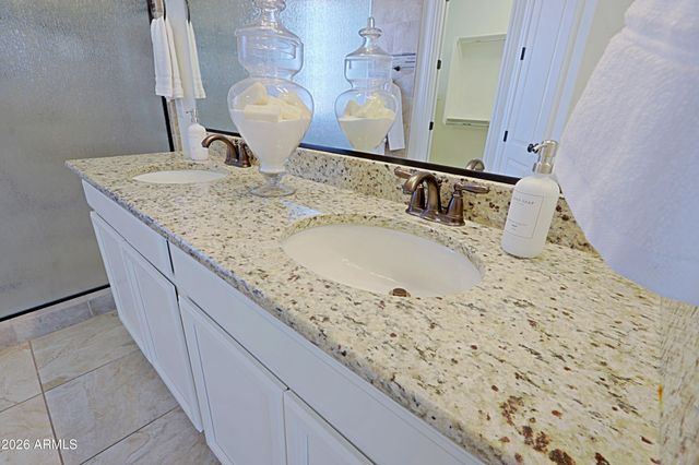 157 E CANYON Way, Chandler, AZ 85249