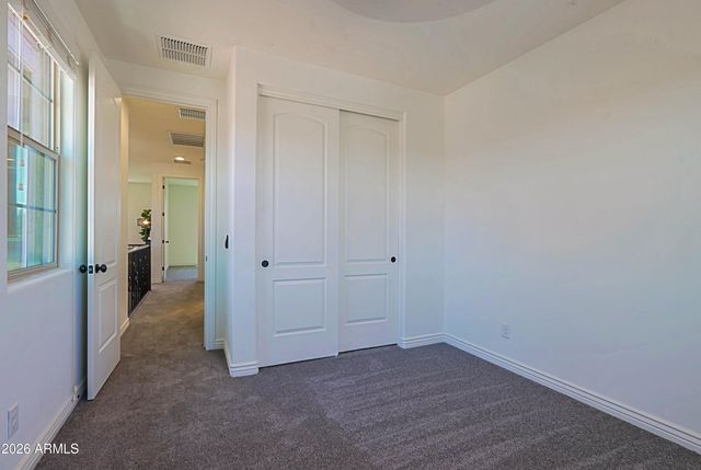 157 E CANYON Way, Chandler, AZ 85249
