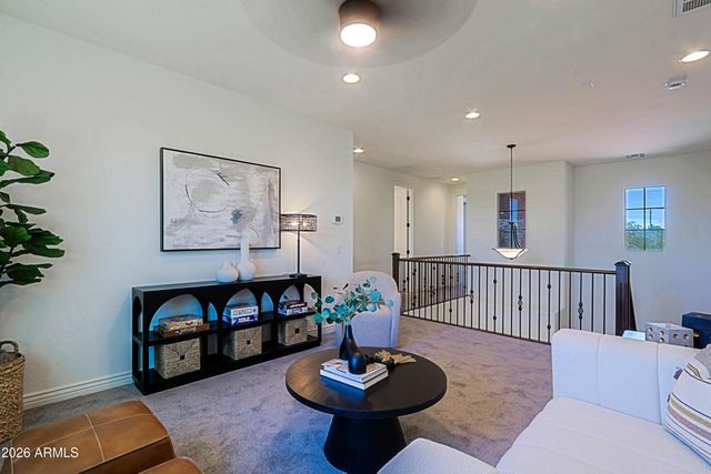157 E CANYON Way, Chandler, AZ 85249
