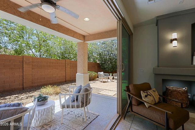 157 E CANYON Way, Chandler, AZ 85249