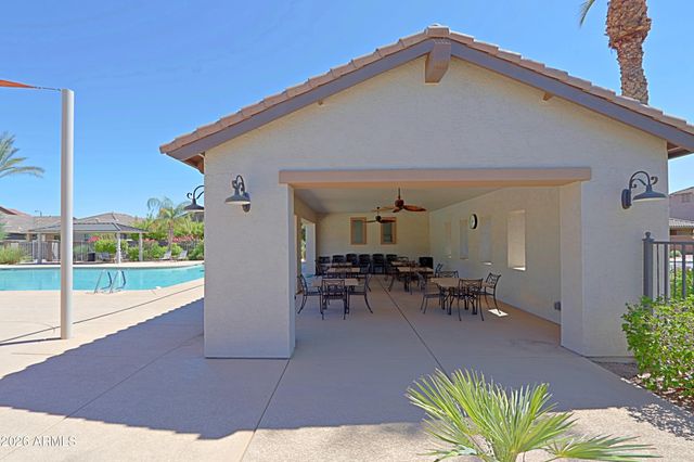 157 E CANYON Way, Chandler, AZ 85249
