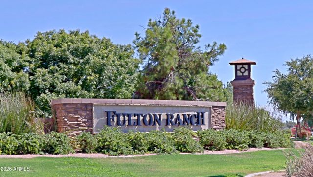 157 E CANYON Way, Chandler, AZ 85249