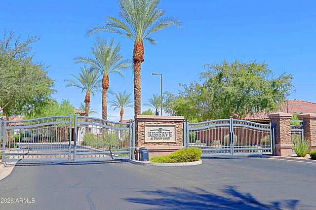 157 E CANYON Way, Chandler, AZ 85249