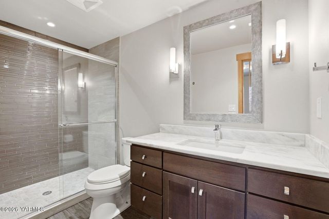 8503 Kail Dr, Yakima, WA 98908