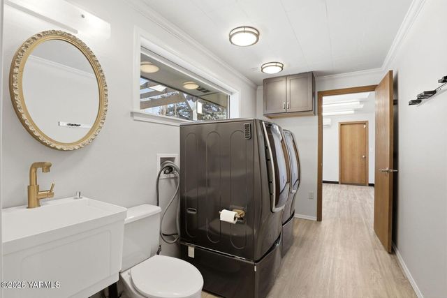 8503 Kail Dr, Yakima, WA 98908