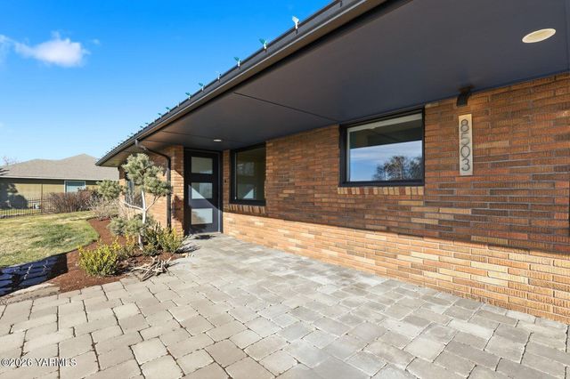 8503 Kail Dr, Yakima, WA 98908
