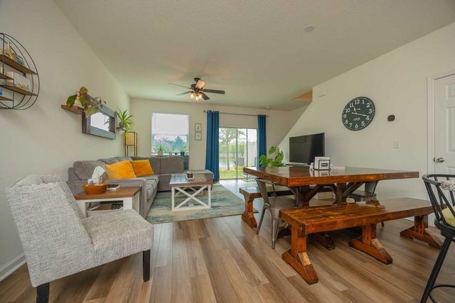 86 Silver Fern Dr, St Augustine, FL 32086