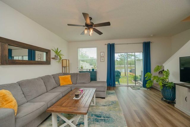 86 Silver Fern Dr, St Augustine, FL 32086
