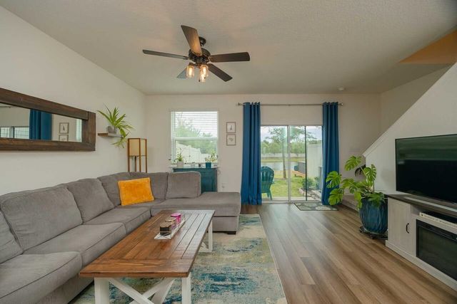 86 Silver Fern Dr, St Augustine, FL 32086