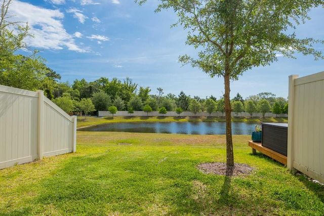 86 Silver Fern Dr, St Augustine, FL 32086