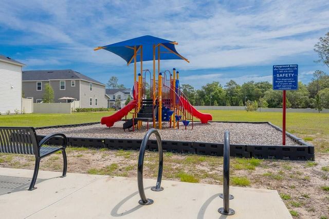 86 Silver Fern Dr, St Augustine, FL 32086