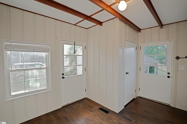 308 W Fredericks Street, Anderson, SC 29625