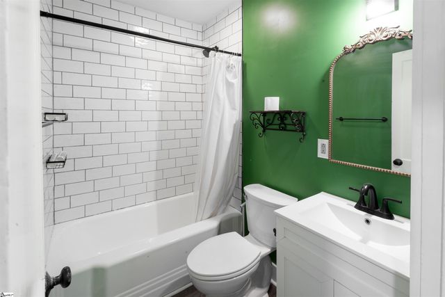 308 W Fredericks Street, Anderson, SC 29625