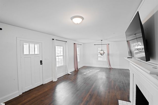 308 W Fredericks Street, Anderson, SC 29625