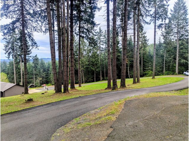 24674 BOLTON HILL Rd, Veneta, OR 97487