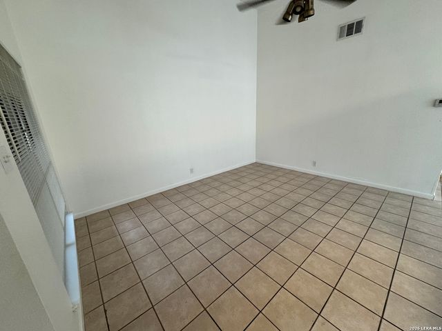 12219 Ridge Crown St, San Antonio, TX 78247