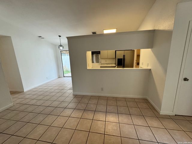 12219 Ridge Crown St, San Antonio, TX 78247