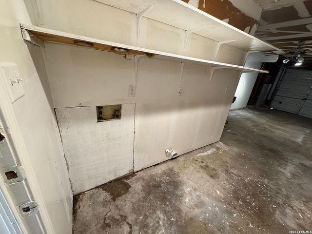 12219 Ridge Crown St, San Antonio, TX 78247