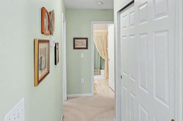 465 Chardonnay Lane, Lewis Center, OH 43035