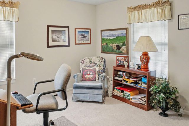 465 Chardonnay Lane, Lewis Center, OH 43035