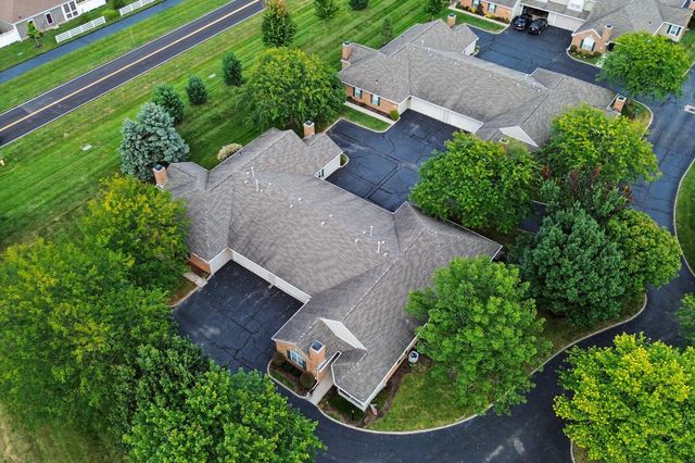 465 Chardonnay Lane, Lewis Center, OH 43035