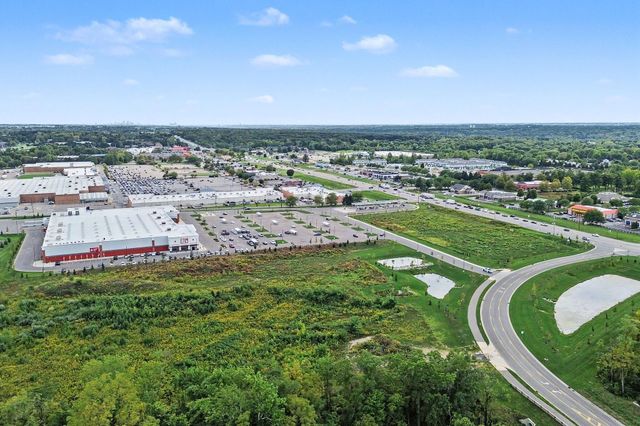 465 Chardonnay Lane, Lewis Center, OH 43035