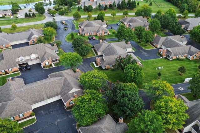 465 Chardonnay Lane, Lewis Center, OH 43035
