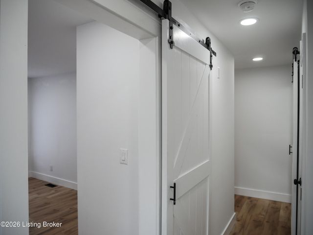 912 Euclid Ave, Louisville, KY 40208