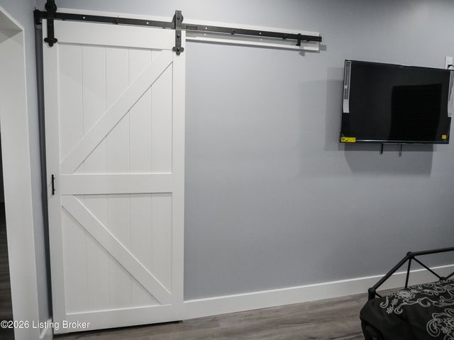 912 Euclid Ave, Louisville, KY 40208