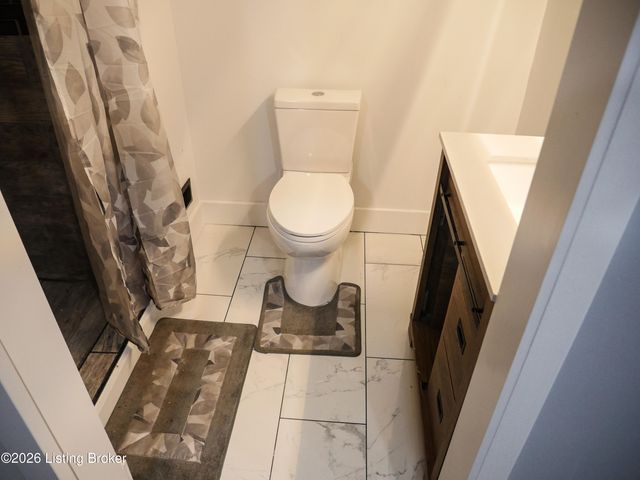 912 Euclid Ave, Louisville, KY 40208