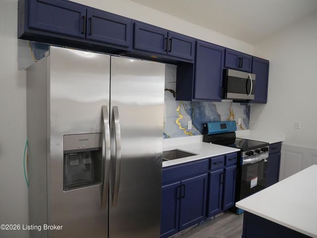 912 Euclid Ave, Louisville, KY 40208