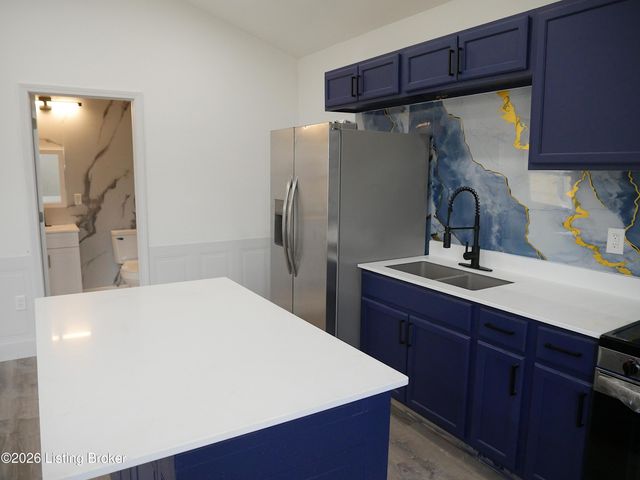 912 Euclid Ave, Louisville, KY 40208