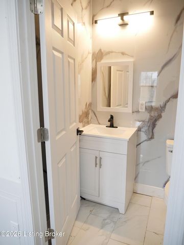 912 Euclid Ave, Louisville, KY 40208