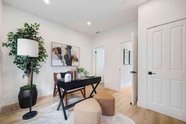 313 6th Avenue, Menlo Park, CA 94025