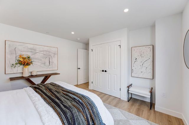 313 6th Avenue, Menlo Park, CA 94025