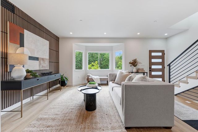 313 6th Avenue, Menlo Park, CA 94025